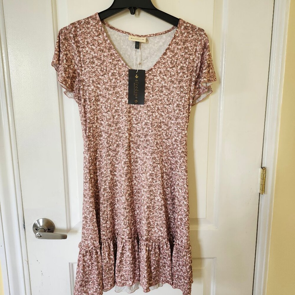 Alredine Women’s V-Neck summer Dress – Size S – White Floral, Cap Fluffy Sleeves